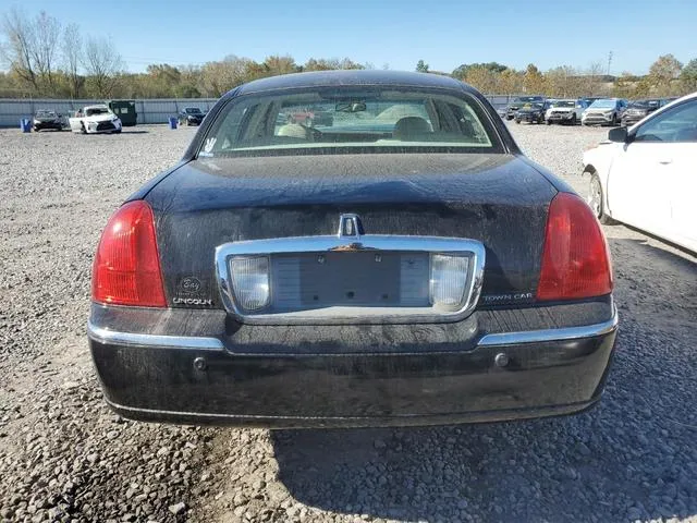 1LNHM83W93Y685090 2003 2003 Lincoln Town Car- Cartier 6