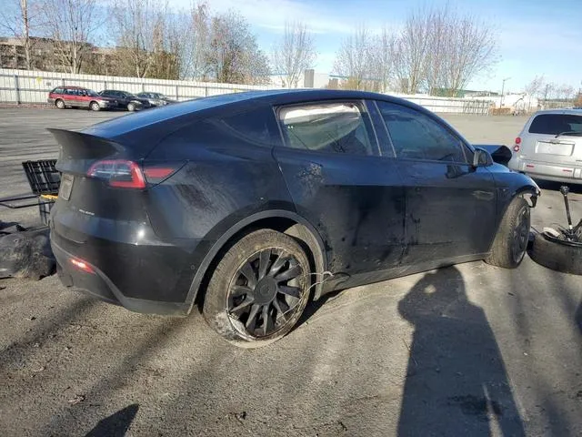 5YJYGDEE6MF285644 2021 2021 Tesla MODEL Y 3