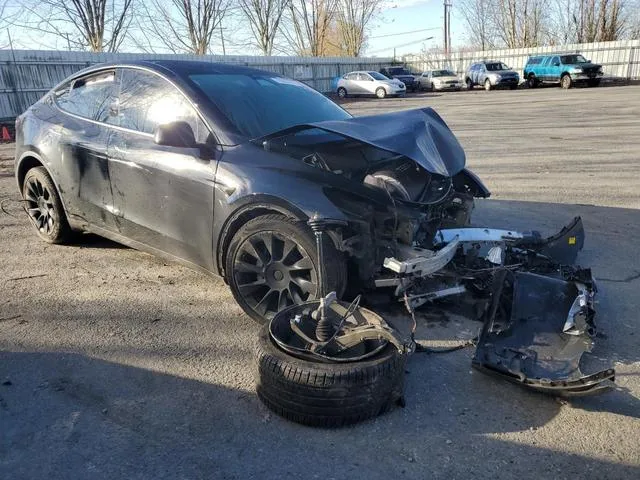 5YJYGDEE6MF285644 2021 2021 Tesla MODEL Y 4