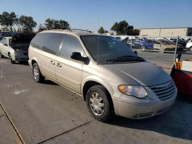 2A4GP64L36R738398 2006 2006 Chrysler Town and Country- Limited 4