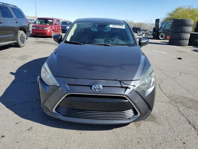 3MYDLBYV1JY300420 2018 2018 Toyota Yaris 5