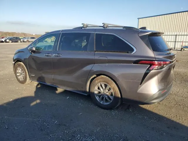 5TDYRKECXMS011890 2021 2021 Toyota Sienna- Xle 2