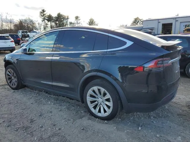 5YJXCDE28LF296060 2020 2020 Tesla MODEL X 2