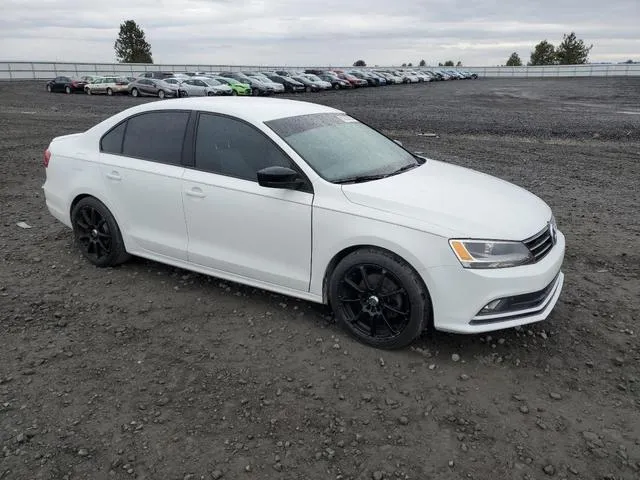 3VWB17AJ9FM427864 2015 2015 Volkswagen Jetta- SE 4