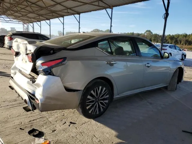 1N4BL4DV2PN340640 2023 2023 Nissan Altima- SV 3