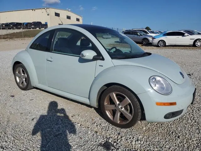 3VWRG3AG4AM034180 2010 2010 Volkswagen New Beetle 4