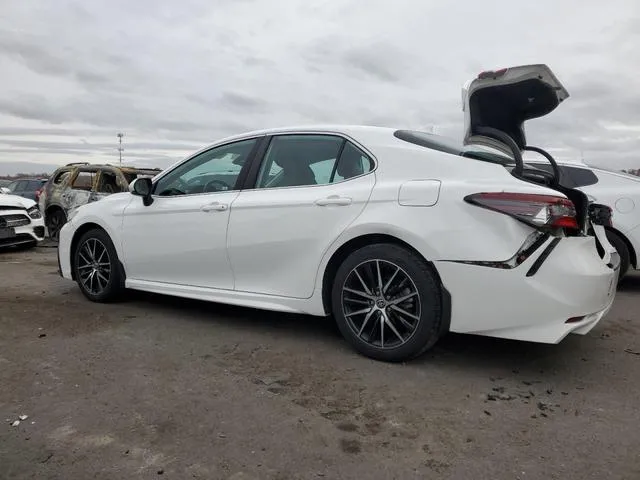 4T1G11AK7NU632975 2022 2022 Toyota Camry- SE 2