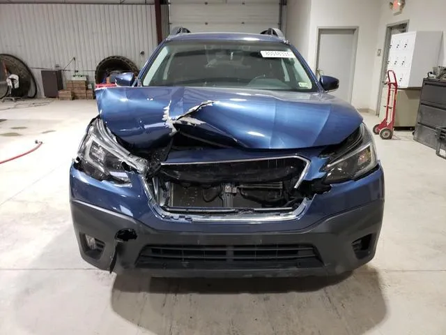 4S4BTACC1L3200878 2020 2020 Subaru Outback- Premium 5