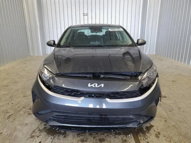 3KPF24AD3PE541431 2023 2023 KIA Forte- LX 5