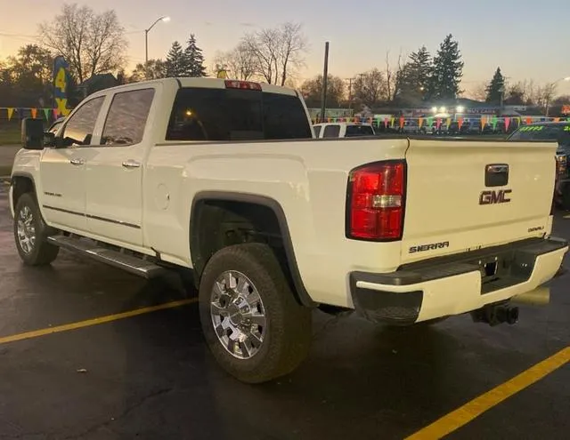 1GT12SEY3KF126085 2019 2019 GMC Sierra- K2500 Denali 3