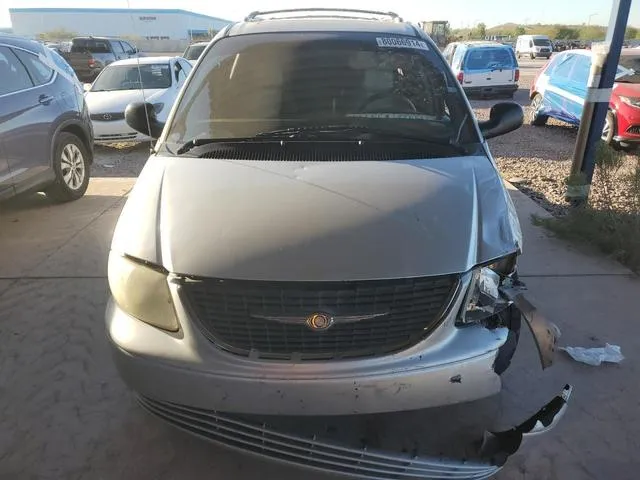 2C4GP54L04R591308 2004 2004 Chrysler Town and Country- Touring 5