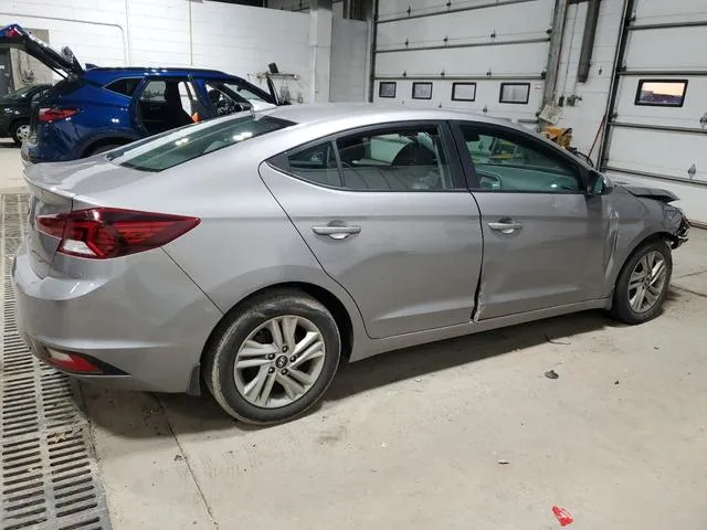 KMHD84LF8LU026582 2020 2020 Hyundai Elantra- Sel 3