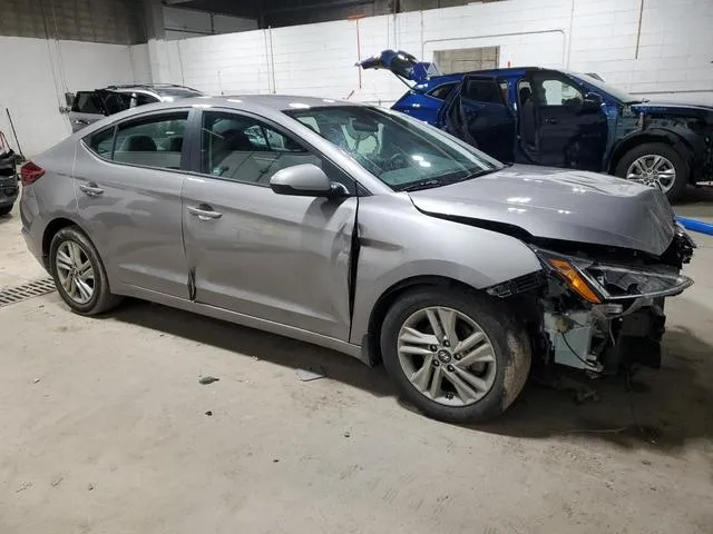 KMHD84LF8LU026582 2020 2020 Hyundai Elantra- Sel 4