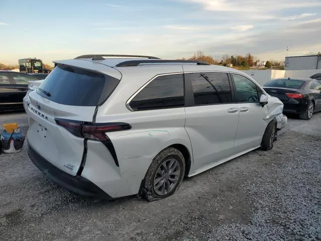 5TDJSKFC6PS090676 2023 2023 Toyota Sienna- Xle 3