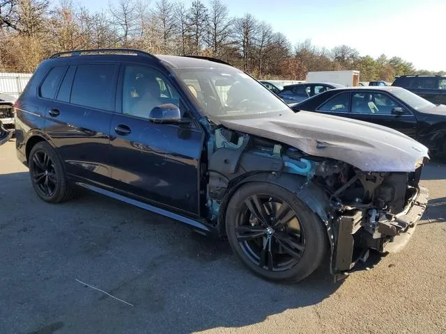 5UXCW2C05N9L13727 2022 2022 BMW X7- Xdrive40I 4