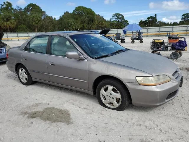 1HGCG6676YA133885 2000 2000 Honda Accord- EX 4