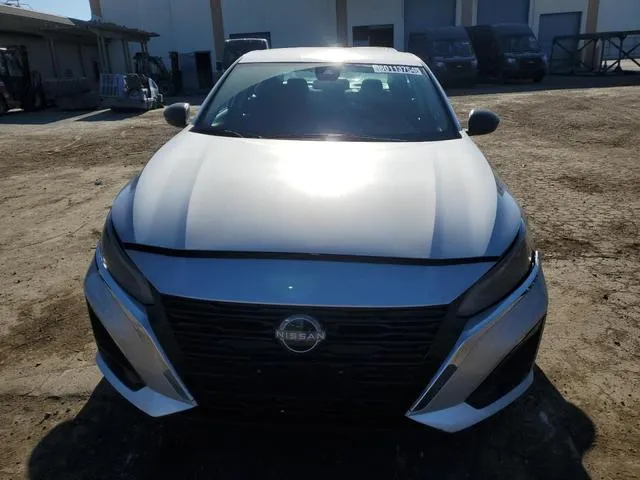 1N4BL4DV2RN393311 2024 2024 Nissan Altima- SV 5