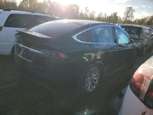 5YJXCAE29LF238117 2020 2020 Tesla MODEL X 3