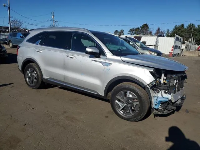 KNDRH4LG9M5045107 2021 2021 KIA Sorento- EX 4