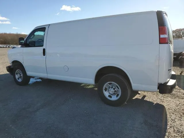 1GCWGAFP9M1194365 2021 2021 Chevrolet Express 2