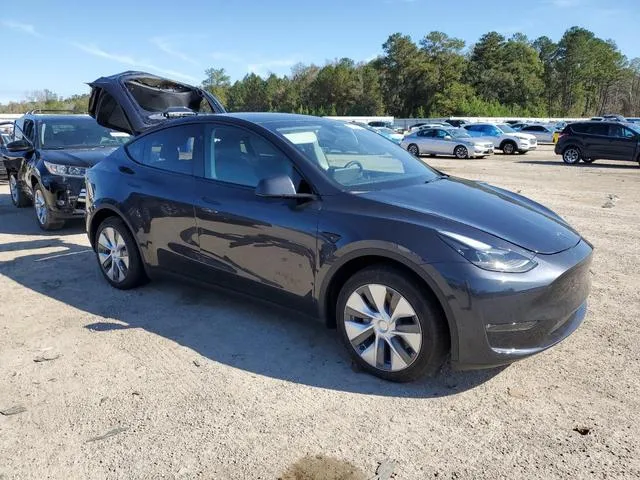 7SAYGDEE5RF084392 2024 2024 Tesla MODEL Y 4