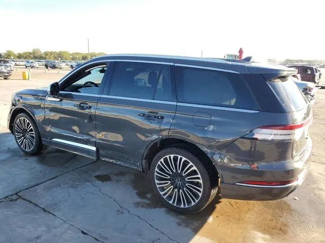 5LM5J9XC5LGL00306 2020 2020 Lincoln Aviator- Black Label 2