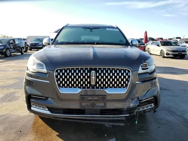 5LM5J9XC5LGL00306 2020 2020 Lincoln Aviator- Black Label 5