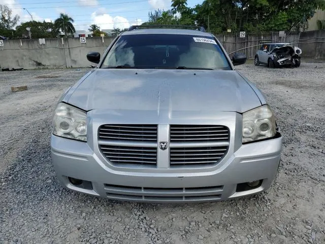 2D4FV48V55H154048 2005 2005 Dodge Magnum- Sxt 5