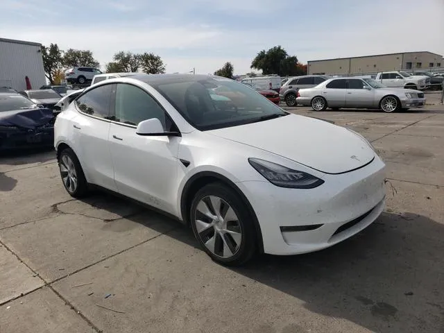 5YJYGDEE2MF198937 2021 2021 Tesla MODEL Y 4