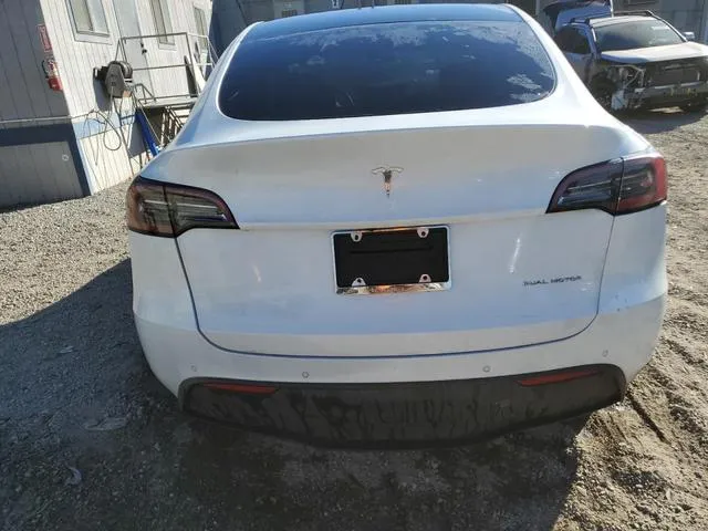 7SAYGDEE0NF386523 2022 2022 Tesla MODEL Y 6