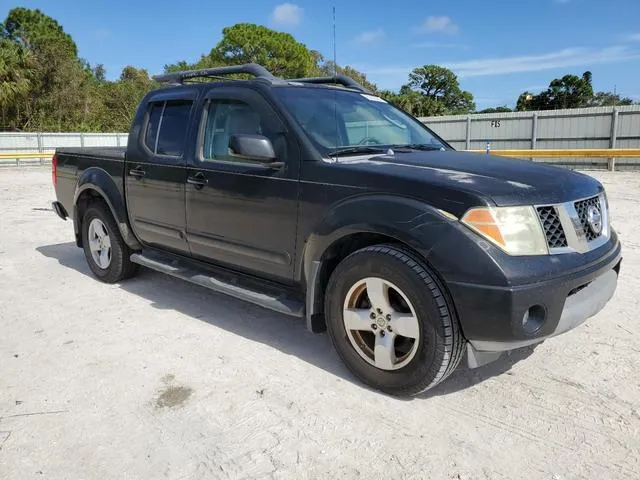 1N6AD07UX5C420532 2005 2005 Nissan Frontier- Crew Cab Le 4