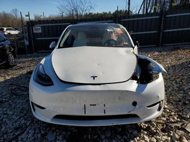 7SAYGAEE9RF077458 2024 2024 Tesla MODEL Y 5