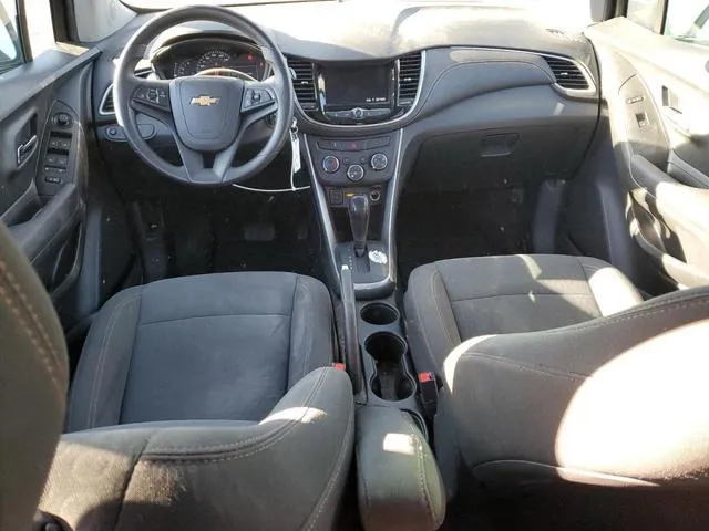 KL7CJKSB3MB306105 2021 2021 Chevrolet Trax- LS 8