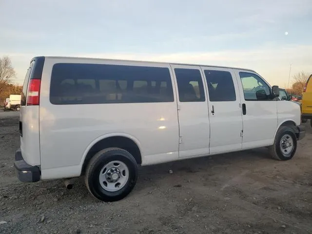 1GAWGEFG3G1340084 2016 2016 Chevrolet Express- LS 3