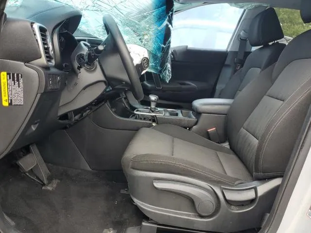 KNDPMCAC4K7614069 2019 2019 KIA Sportage- LX 7