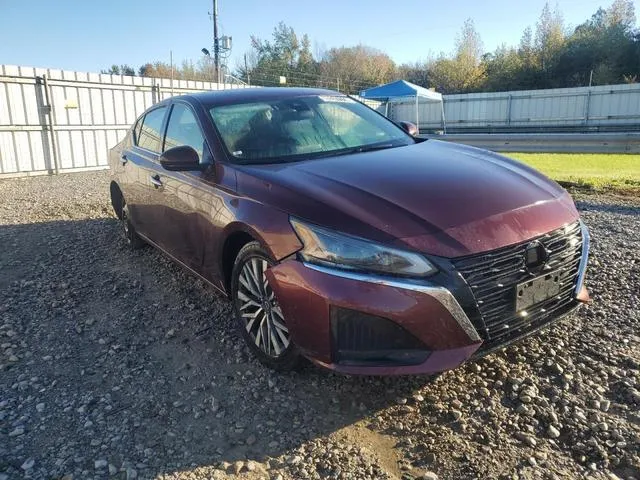 1N4BL4DV4PN361246 2023 2023 Nissan Altima- SV 4