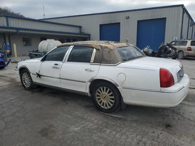 1LNHM81W14Y619797 2004 2004 Lincoln Town Car- Executive 2