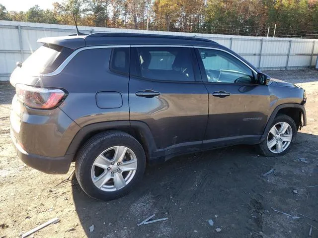 3C4NJDBB5NT126437 2022 2022 Jeep Compass- Latitude 3