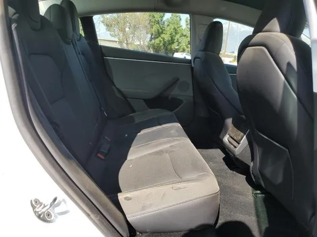 5YJ3E1EAXRF855518 2024 2024 Tesla MODEL 3 10