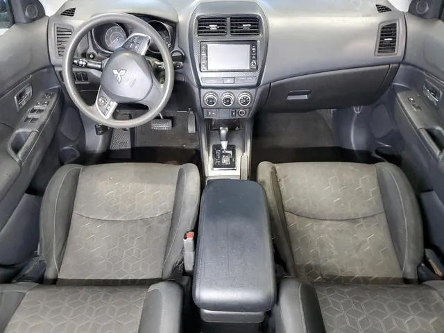 JA4APUAU9MU020359 2021 2021 Mitsubishi Outlander- ES 8