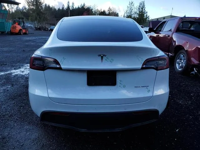 7SAYGDEE8NF468452 2022 2022 Tesla MODEL Y 6