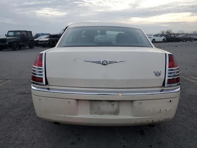 2C3AA63HX5H502205 2005 2005 Chrysler 300C 6