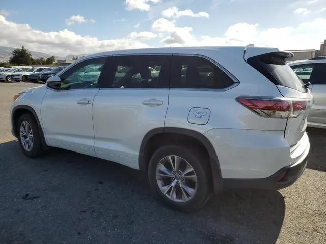 5TDBKRFH0GS281325 2016 2016 Toyota Highlander- LE 2