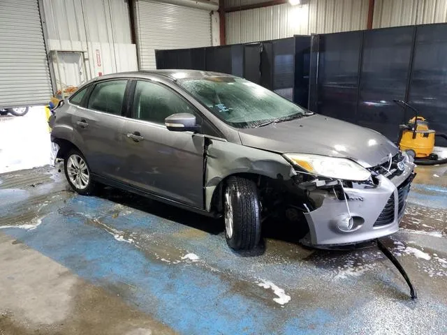 1FAHP3H2XCL114649 2012 2012 Ford Focus- Sel 4