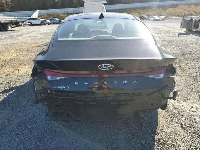 KMHLS4AG3NU263220 2022 2022 Hyundai Elantra- Sel 6