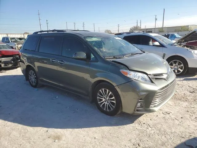 5TDYZ3DC0LS071943 2020 2020 Toyota Sienna- Xle 4