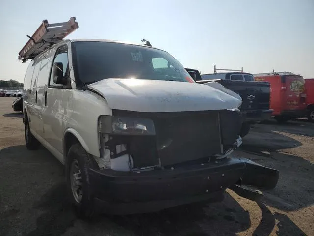 1GCWGAFP5K1331010 2019 2019 Chevrolet Express 4