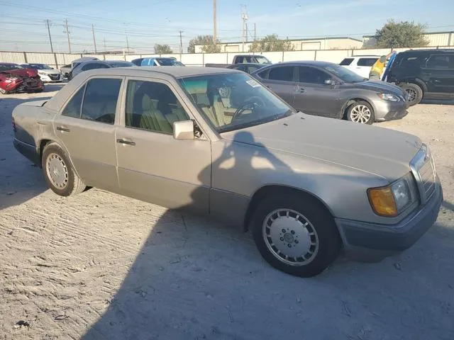 WDBEA28E3PB877643 1993 1993 Mercedes-Benz 300- E 2-8 4