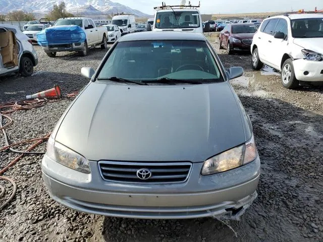 JT2BG22K810574404 2001 2001 Toyota Camry- CE 5