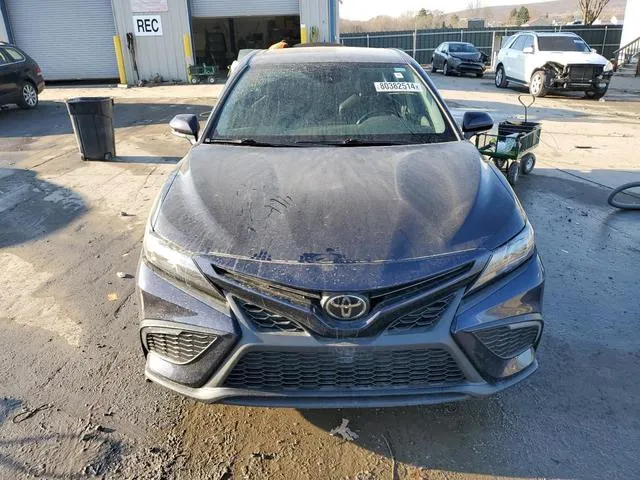 4T1G11AK5NU656594 2022 2022 Toyota Camry- SE 5